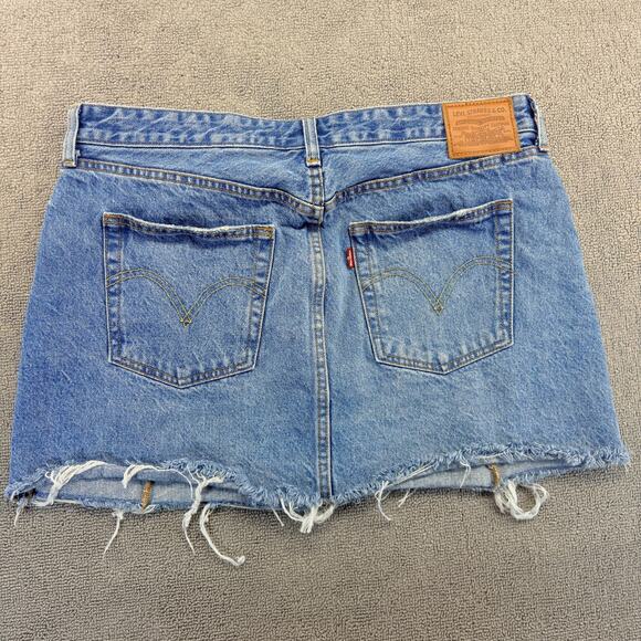Levis Premium Icon Jean Skirt Women's 32 Blue Denim Button Fly Distressed Rock - Picture 3 of 8